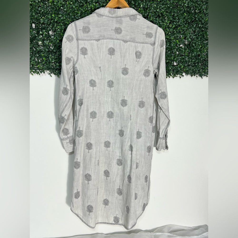 Soft Surroundings- Tencel Lyocell Chambray Feather Embroidered Dress, Sz Medium - Picture 4 of 10